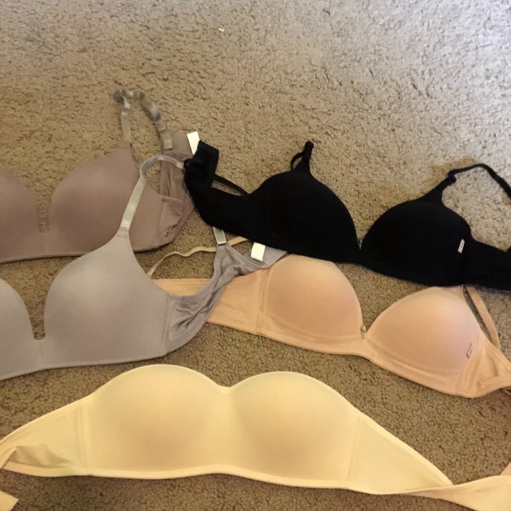 6 brand new SHEIN Bras-- $26 value- B cup